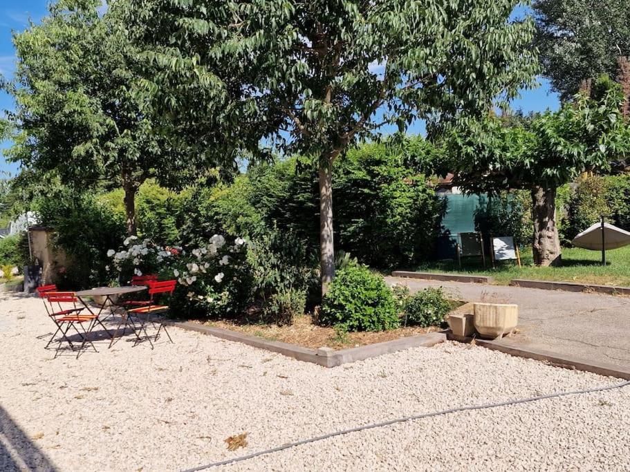 St Remy De Provence, La Maison Du Berger Saint-Andiol Kültér fotó
